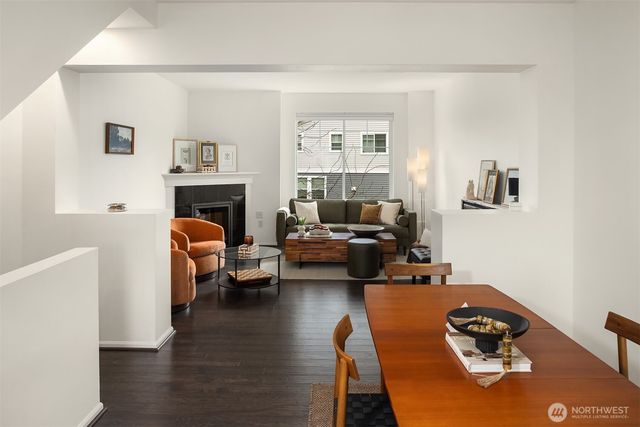 6592 High Point Drive SW, Seattle, WA 98126