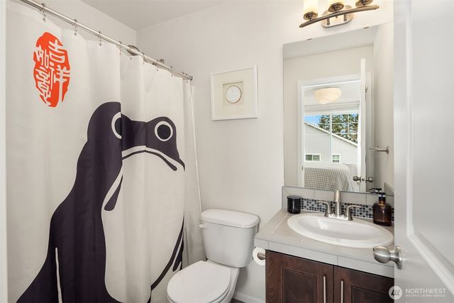 6592 High Point Drive SW, Seattle, WA 98126