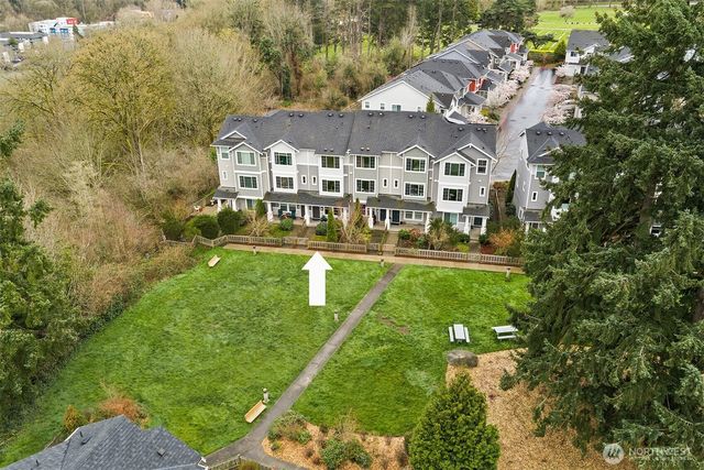 6592 High Point Drive SW, Seattle, WA 98126