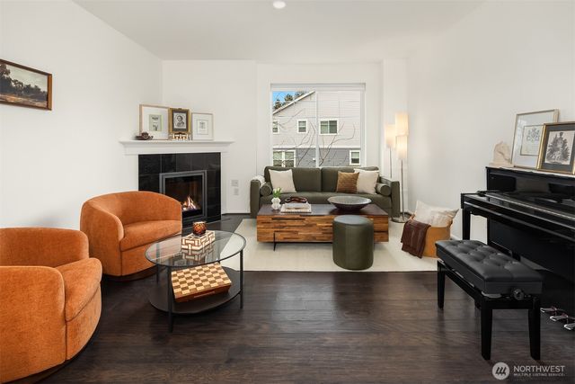 6592 High Point Drive SW, Seattle, WA 98126