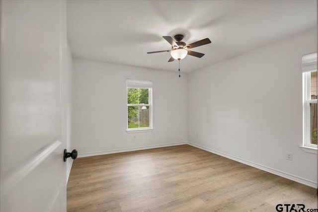 111 Lainey Lane, Mineola, TX 75773