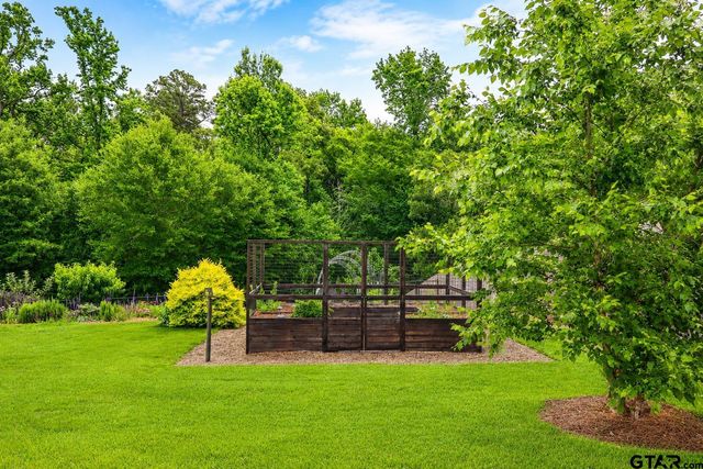 111 Lainey Lane, Mineola, TX 75773