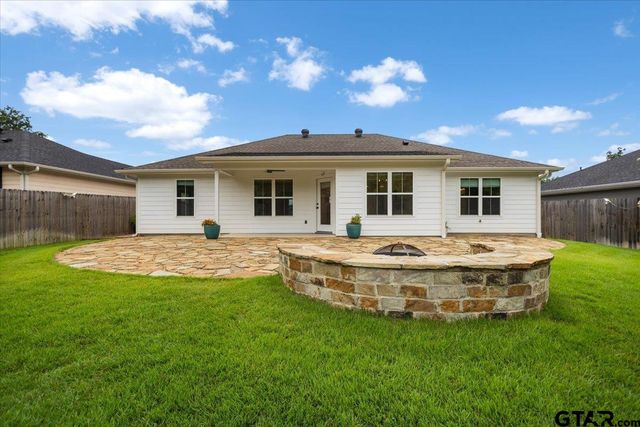 111 Lainey Lane, Mineola, TX 75773
