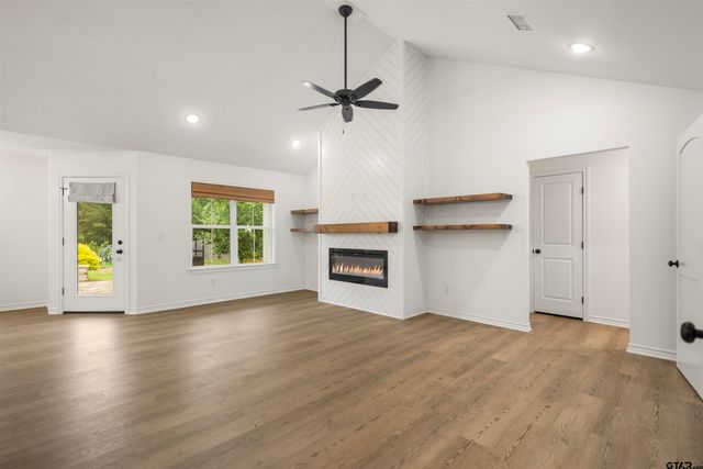 111 Lainey Lane, Mineola, TX 75773