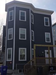 49 Woodcliff St 3, Boston, MA 02125