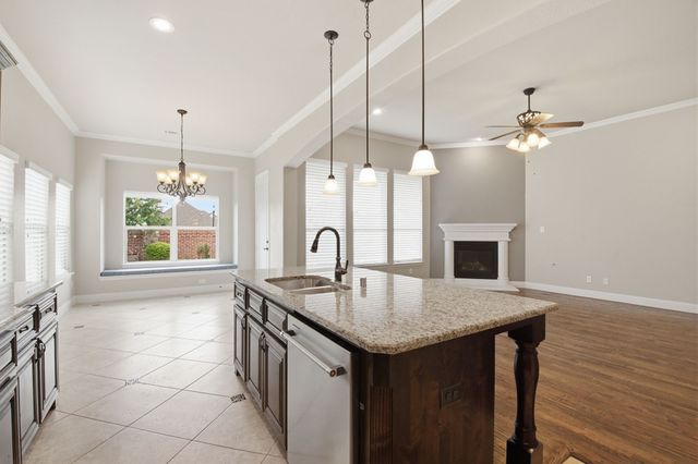 2814 Spring Creek Trail, Celina, TX 75078