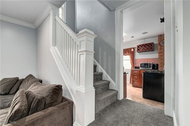 1948 Staunton Road, Cleveland Heights, OH 44118