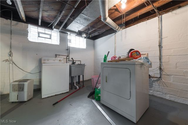 1948 Staunton Road, Cleveland Heights, OH 44118