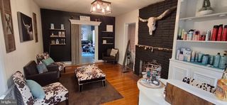 213 N MARKET ST, Elizabethtown, PA 17022