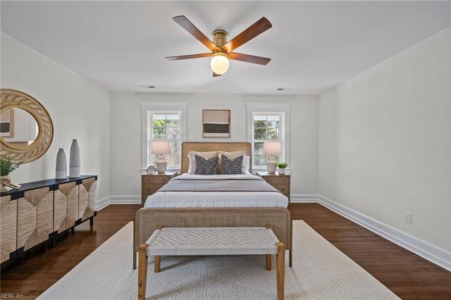 988 Michaelwood DR, Virginia Beach, VA 23452