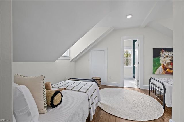 988 Michaelwood DR, Virginia Beach, VA 23452