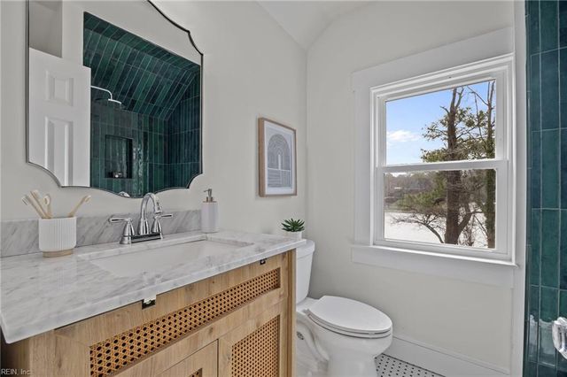 988 Michaelwood DR, Virginia Beach, VA 23452