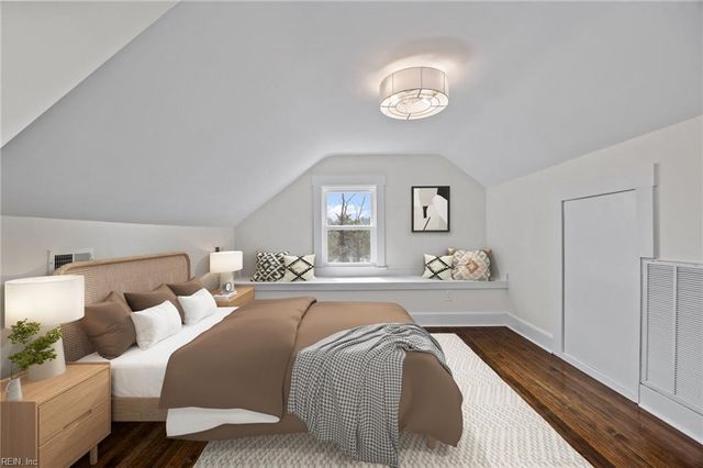 988 Michaelwood DR, Virginia Beach, VA 23452