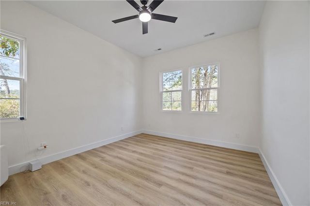 988 Michaelwood DR, Virginia Beach, VA 23452