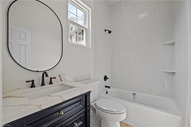 988 Michaelwood DR, Virginia Beach, VA 23452