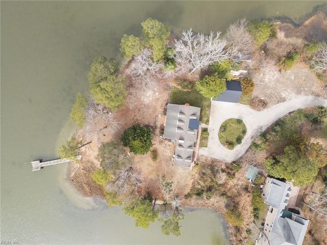 988 Michaelwood DR, Virginia Beach, VA 23452