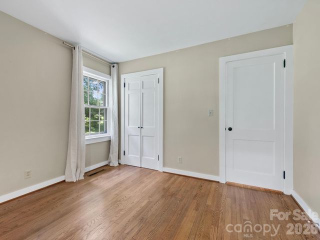 242 N Hills Drive, Hendersonville, NC 28791