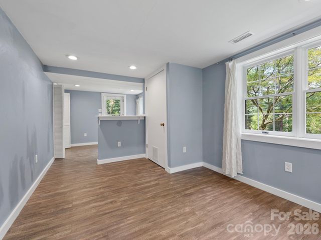 242 N Hills Drive, Hendersonville, NC 28791