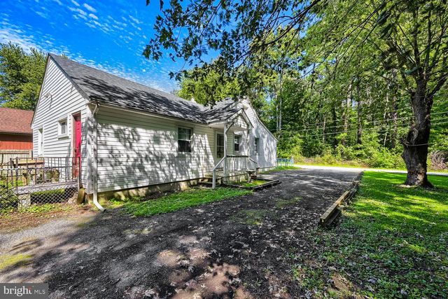 300 BOURQUE RD, Middle River, MD 21220