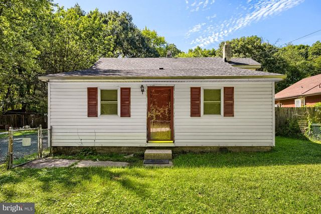 300 BOURQUE RD, Middle River, MD 21220