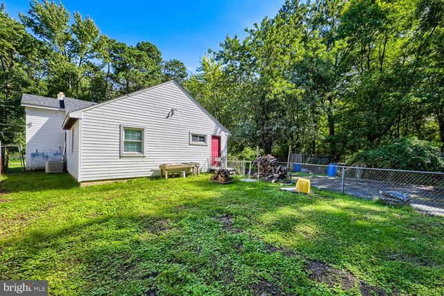 300 BOURQUE RD, Middle River, MD 21220