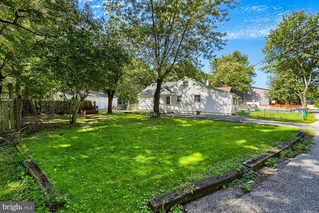 300 BOURQUE RD, Middle River, MD 21220