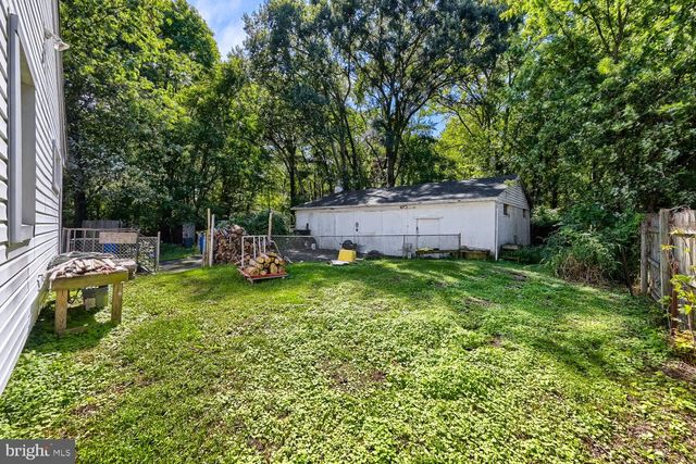 300 BOURQUE RD, Middle River, MD 21220