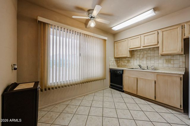 13319 W HARDWOOD Drive W, Sun City West, AZ 85375