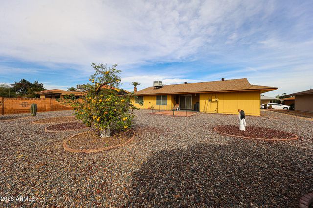 13319 W HARDWOOD Drive W, Sun City West, AZ 85375