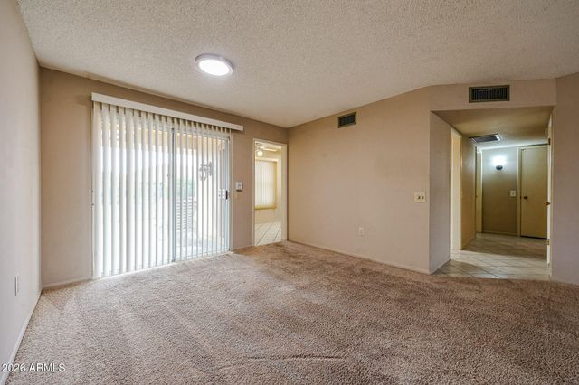 13319 W HARDWOOD Drive W, Sun City West, AZ 85375