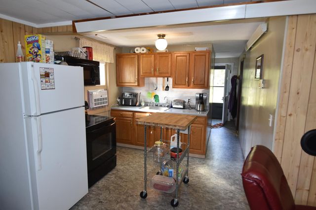 627 School Forest Road SW, Baudette, MN 56623