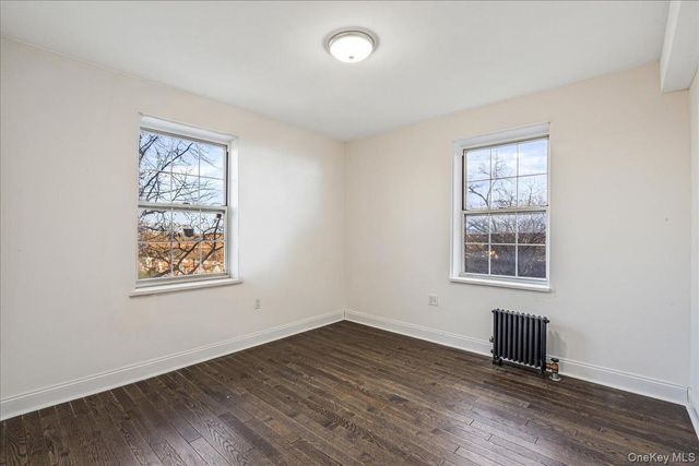 5110 30th Avenue 5K, Woodside, NY 11377