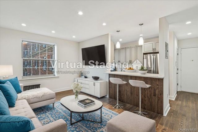 5110 30th Avenue 5K, Woodside, NY 11377