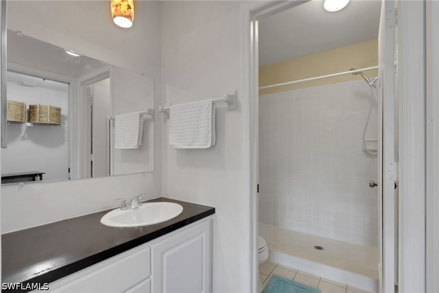 5634 Woodmere Lake CIR B203, Naples, FL 34112