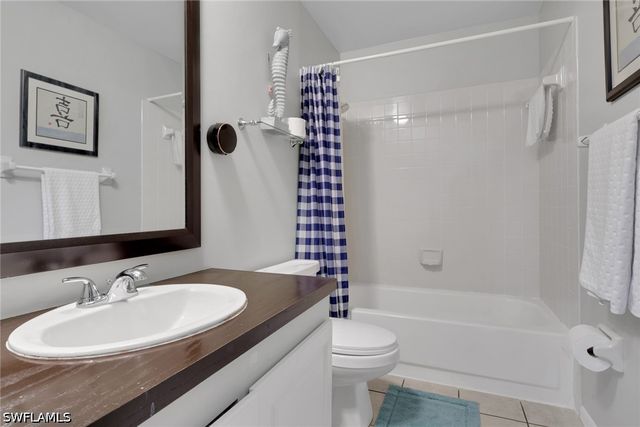 5634 Woodmere Lake CIR B203, Naples, FL 34112