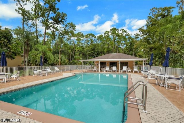 5634 Woodmere Lake CIR B203, Naples, FL 34112