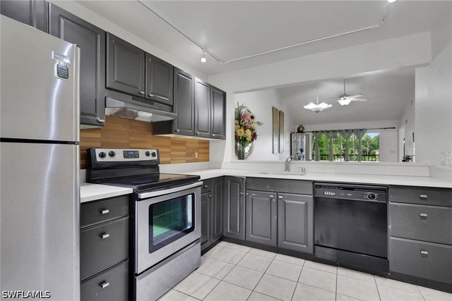 5634 Woodmere Lake CIR B203, Naples, FL 34112