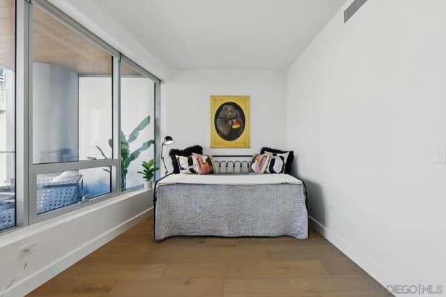 888 W E ST 505, San Diego, CA 92101