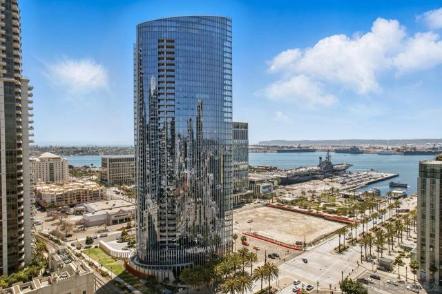 888 W E ST 505, San Diego, CA 92101