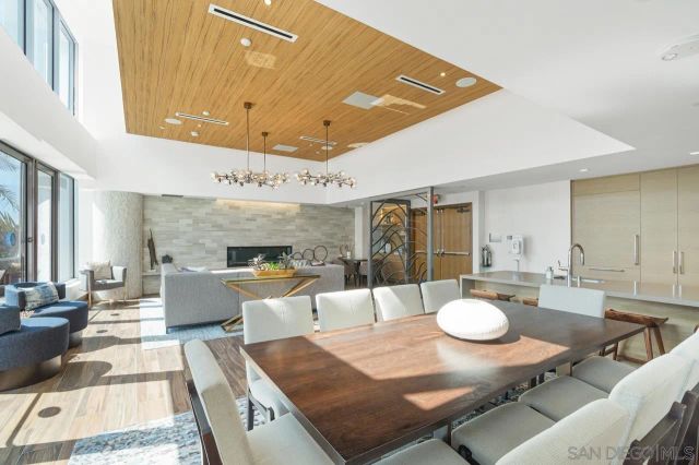 888 W E ST 505, San Diego, CA 92101