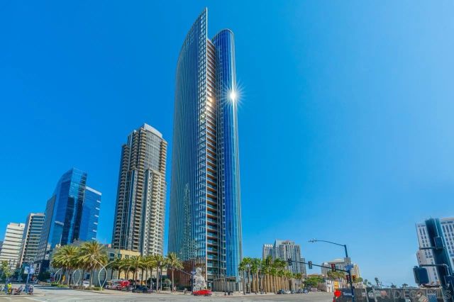 888 W E ST 505, San Diego, CA 92101