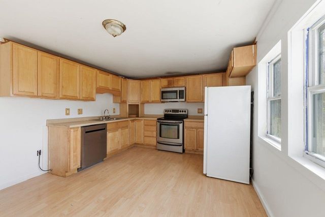 211 Emerald Drive, Barrington, NH 03825