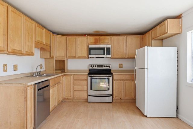 211 Emerald Drive, Barrington, NH 03825