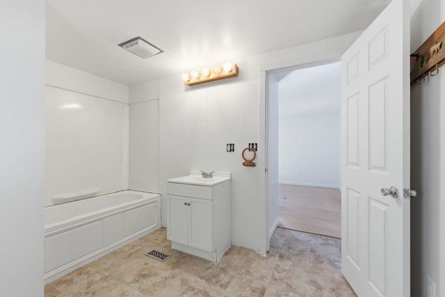 211 Emerald Drive, Barrington, NH 03825