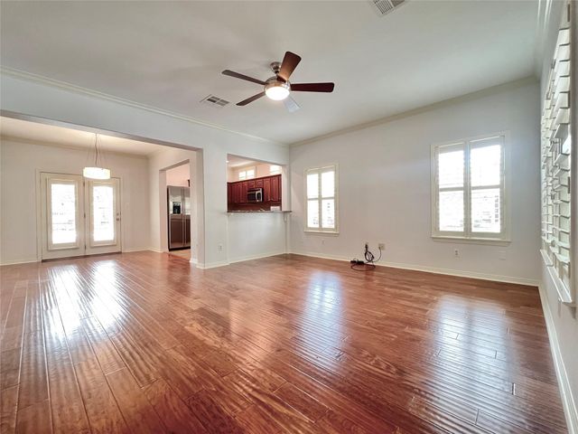 9707 Anderson Mill RD 10, Austin, TX 78750
