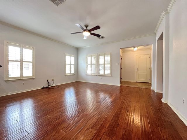 9707 Anderson Mill RD 10, Austin, TX 78750