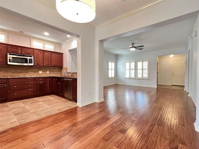 9707 Anderson Mill RD 10, Austin, TX 78750