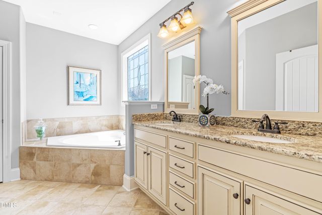 399 Beckwith Avenue, Clayton, NC 27527