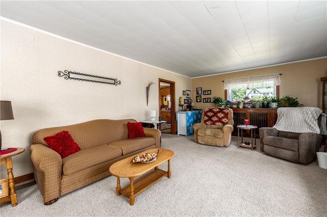 118 W Birch Street, Chippewa Falls, WI 54729