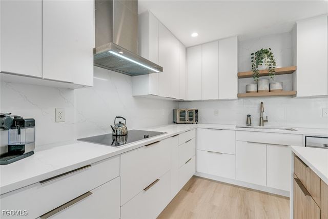 1341 Middle Gulf DR 3D, Sanibel, FL 33957